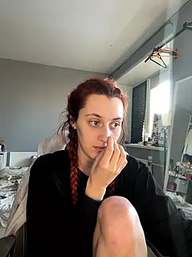 Uniarten online show from 01-13-26, 11:04