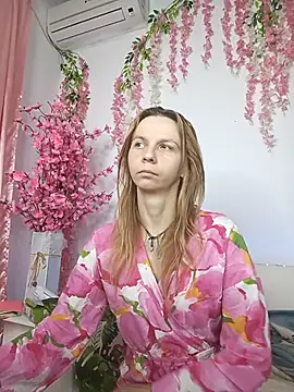 Snapshot of Bell_a_mi_ chatting on 07-26-26, 01:29 Bell a mi online show from 07-26-26, 01:29