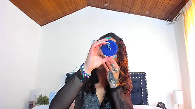 ZulyMichels online show from 02-22-25, 04:51