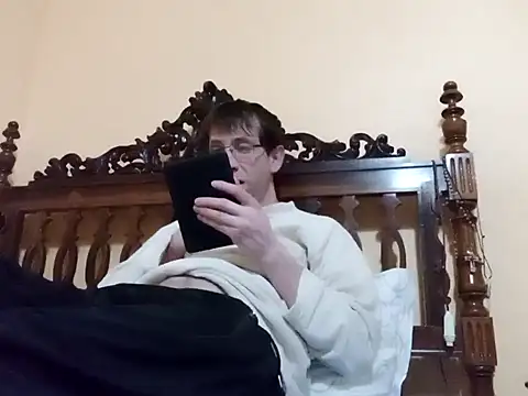 White rabbit  online show from 01-05-25, 09:25