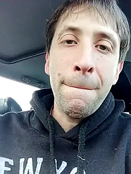 White rabbit  online show from 03-09-25, 09:46