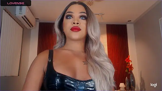 MarryQueen22 online show from 06-08-26, 04:07