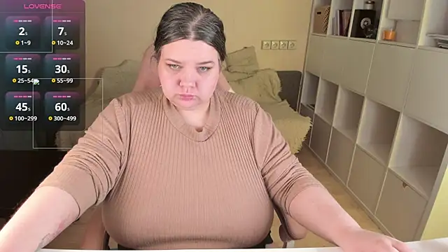 PlumPie online show from 04-26-26, 09:23