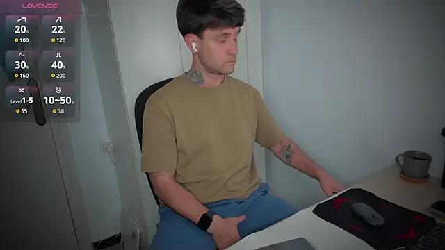 HonestAndrew online show from 04-21-26, 07:06