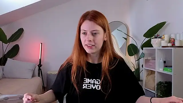 doll lesli online show from 10-10-25, 09:19