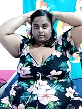 SusanaEshwar online show from 04-21-26, 11:51