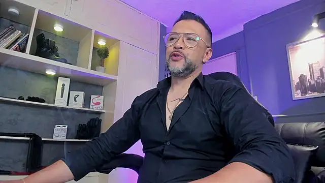 MrFrank tattoo online show from 12-16-25, 01:05