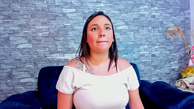 LizzRouse online show from 02-22-25, 11:13