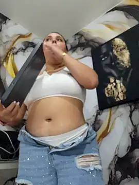 LizzRouse online show from 10-24-25, 10:28