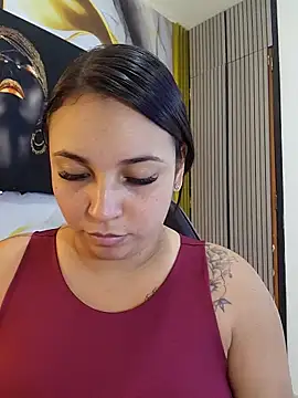 LizzRouse online show from 04-21-26, 08:34