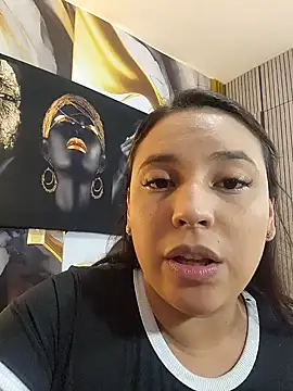 LizzRouse online show from 06-19-26, 09:07