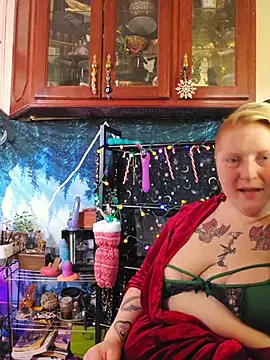 buxombosums online show from 12-17-25, 09:43