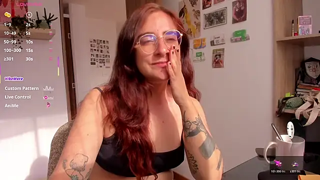 linda giggle online show from 06-17-26, 01:01