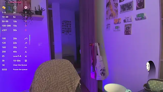 linda giggle online show from 06-18-26, 01:06