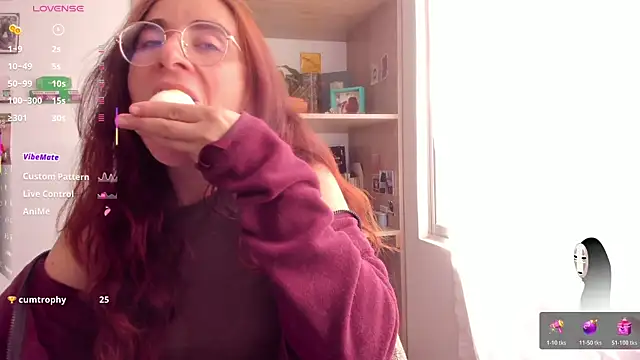 Snapshot of linda_giggle chatting on 07-14-26, 04:34 linda giggle online show from 07-14-26, 04:34