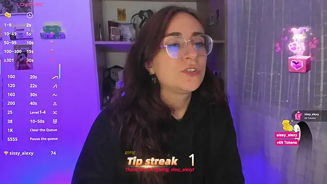 Snapshot of linda_giggle chatting on 07-22-26, 03:09 linda giggle online show from 07-22-26, 03:09