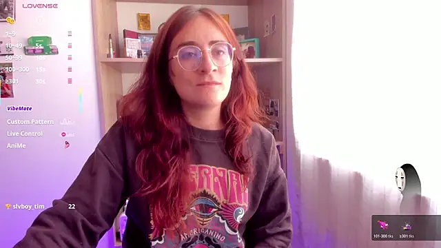 Snapshot of linda_giggle chatting on 07-25-26, 08:39 linda giggle online show from 07-25-26, 08:39