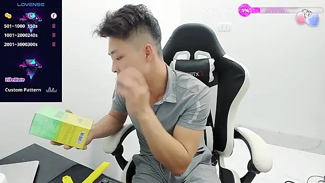 Naughty--asian online show from 03-10-26, 02:00