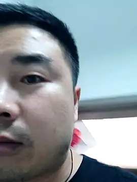 Snapshot of guozuo chatting on 10-14-25, 12:06 guozuo online show from 10-14-25, 12:06