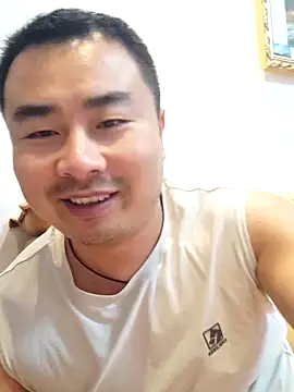 Snapshot of guozuo chatting on 05-24-26, 02:11 guozuo online show from 05-24-26, 02:11