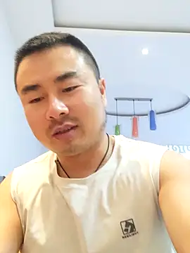 Snapshot of guozuo chatting on 06-09-26, 02:17 guozuo online show from 06-09-26, 02:17