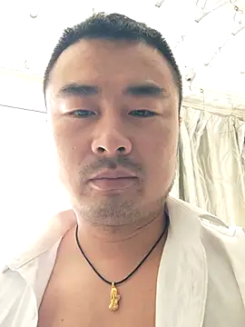 Snapshot of guozuo chatting on 06-12-26, 02:21 guozuo online show from 06-12-26, 02:21