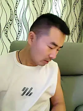 guozuo online show from 06-27-26, 02:23