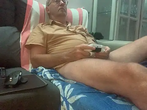 Nudelschwanz online show from 10-26-25, 05:46