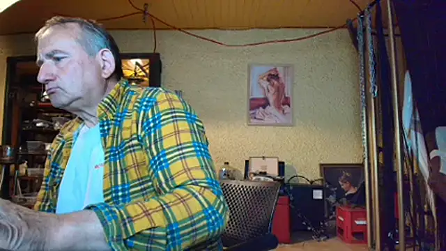 jeanlulu online show from 05-16-26, 07:56