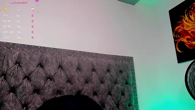 Snapshot of Dounia_nagi chatting on 02-08-25, 01:44 Dounia nagi online show from 02-08-25, 01:44