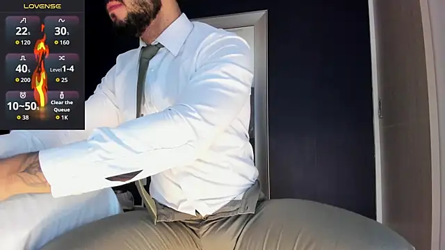 Snapshot of MarkWalker__ chatting on 04-27-26, 10:02 MarkWalker online show from 04-27-26, 10:02