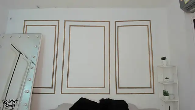 kristyl paez online show from 12-14-25, 03:39