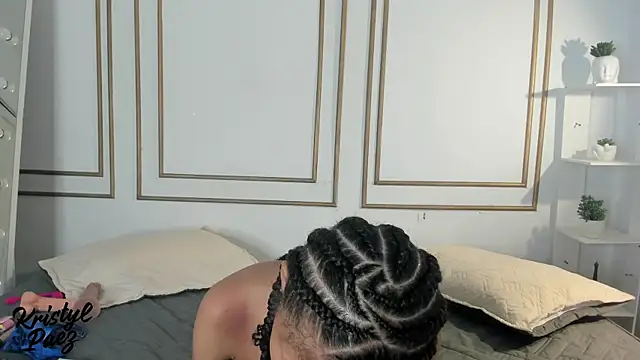 kristyl paez online show from 01-05-26, 06:44