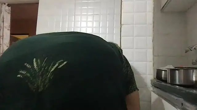 Riyasingh9 online show from 12-30-24, 05:04