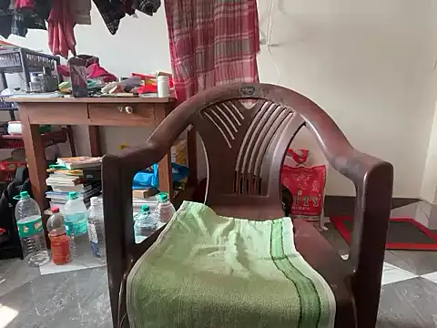 Snapshot of HorriblePastry chatting on 01-13-26, 05:57 HorriblePastry online show from 01-13-26, 05:57