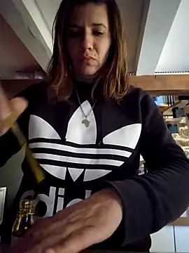 Lina lou4 online show from 02-02-25, 02:13