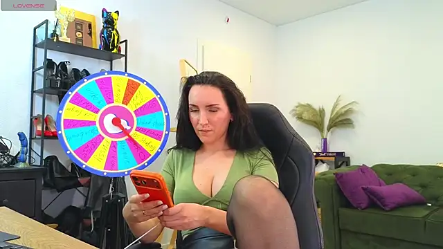 EvaKeks online show from 04-11-26, 06:01