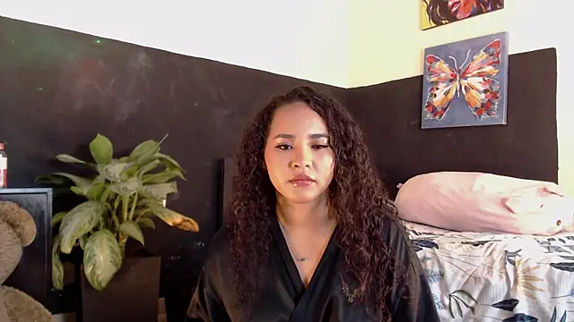 Snapshot of luciana_keating chatting on 07-30-26, 04:22 luciana keating online show from 07-30-26, 04:22