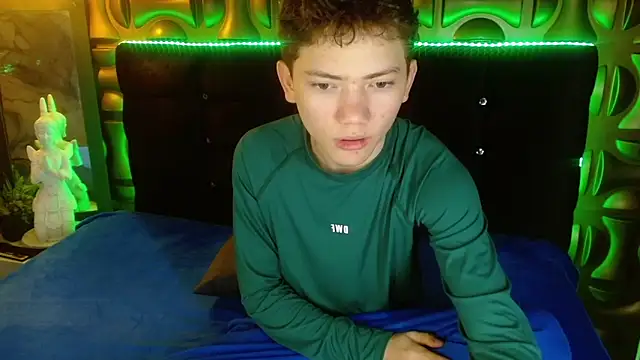 cruz dante online show from 04-04-26, 07:11