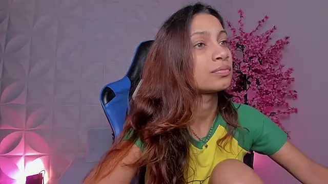 cora 22 online show from 03-04-26, 12:55