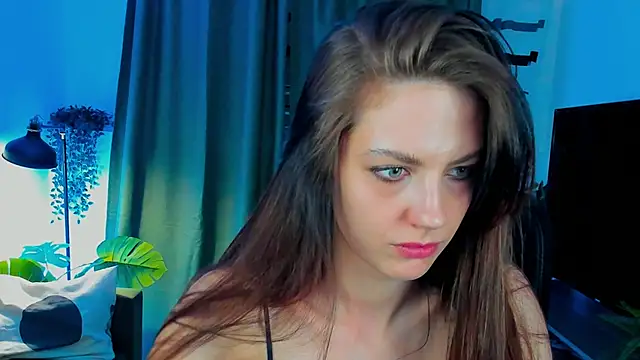Snapshot of EmilyWilden chatting on 02-24-25, 11:54 EmilyWilden online show from 02-24-25, 11:54