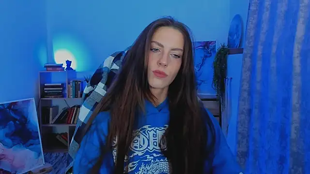 Snapshot of EmilyWilden chatting on 10-01-25, 08:20 EmilyWilden online show from 10-01-25, 08:20