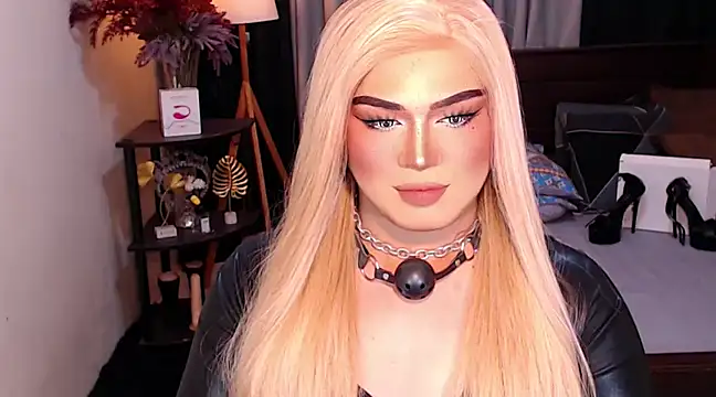 Snapshot of Bitch_Fowler69 chatting on 12-12-24, 04:32 Bitch Fowler69 online show from 12-12-24, 04:32