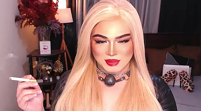 Snapshot of Bitch_Fowler69 chatting on 12-14-24, 03:47 Bitch Fowler69 online show from 12-14-24, 03:47