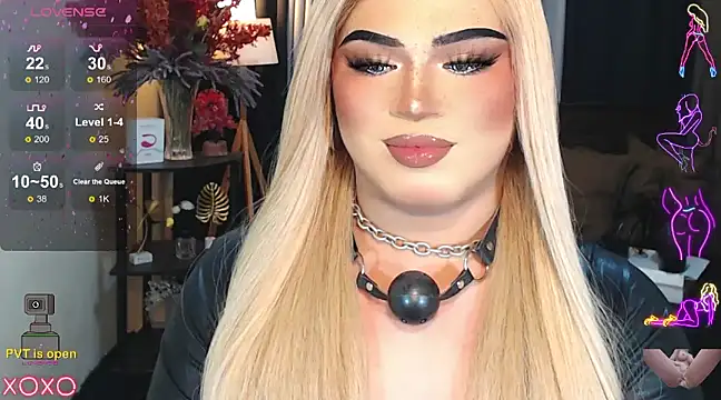 Snapshot of Bitch_Fowler69 chatting on 02-13-25, 04:39 Bitch Fowler69 online show from 02-13-25, 04:39