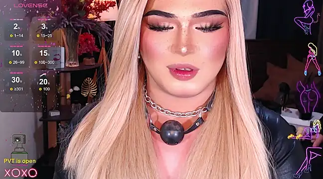 Snapshot of Bitch_Fowler69 chatting on 02-19-25, 10:42 Bitch Fowler69 online show from 02-19-25, 10:42