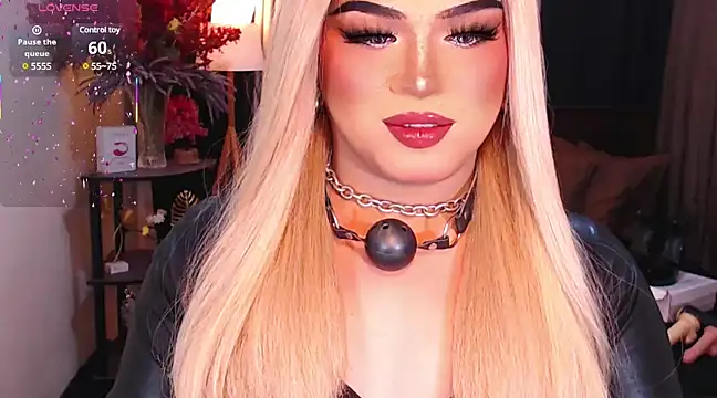 Snapshot of Bitch_Fowler69 chatting on 03-15-25, 06:10 Bitch Fowler69 online show from 03-15-25, 06:10