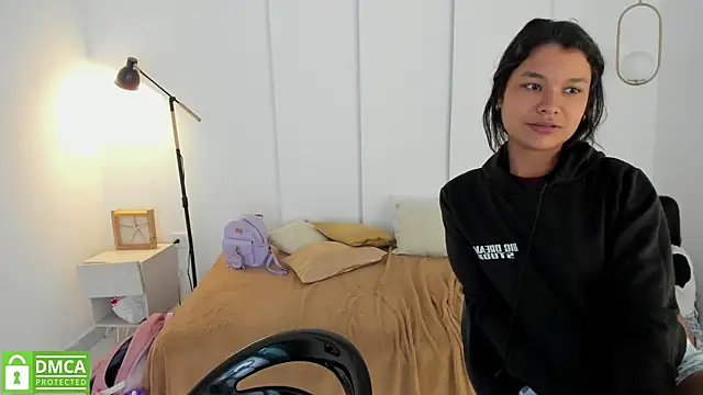 sexychanell 18 online show from 02-03-25, 03:49