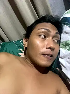 Snapshot of Topangel69 chatting on 11-24-25, 01:22 Topangel69 online show from 11-24-25, 01:22