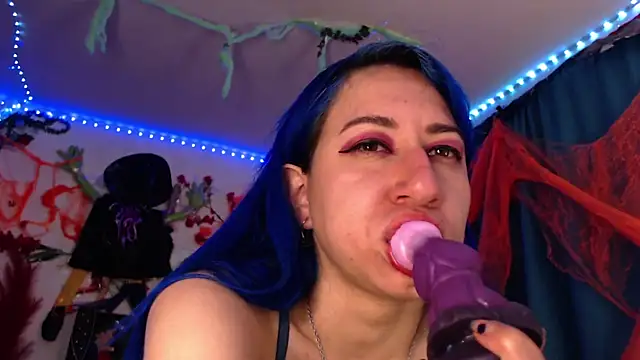 pussytight pervert online show from 10-21-25, 11:05